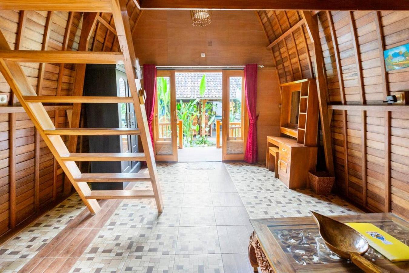 Ayumar Homestay Medewi Pulukan Ruang foto