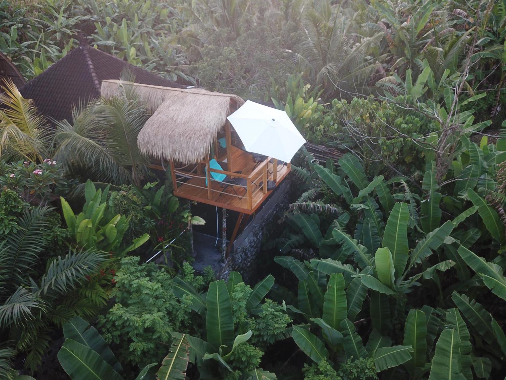 Ayumar Homestay Medewi Pulukan Bagian luar foto